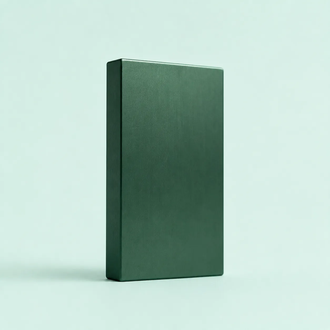 Monolithic emerald slab
